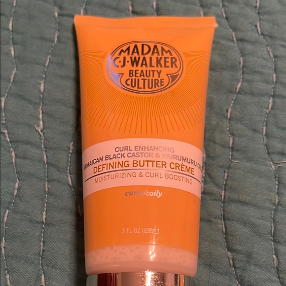 Madam C.J. Walker Curl Enhancing Butter Creme - Picture 3 of 4